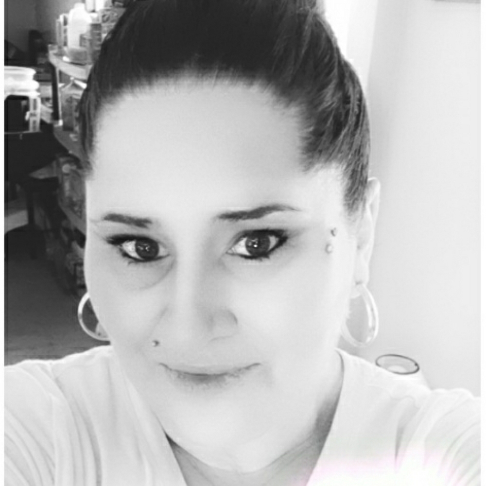 Meet your Posher, Angie